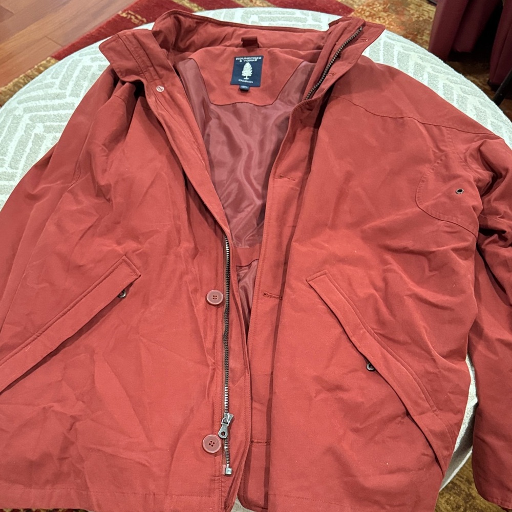 Roundtree & Yorke Men's Red Lightweight Jacket
